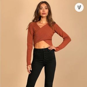 Lulu’s Twist Crop Sweater
